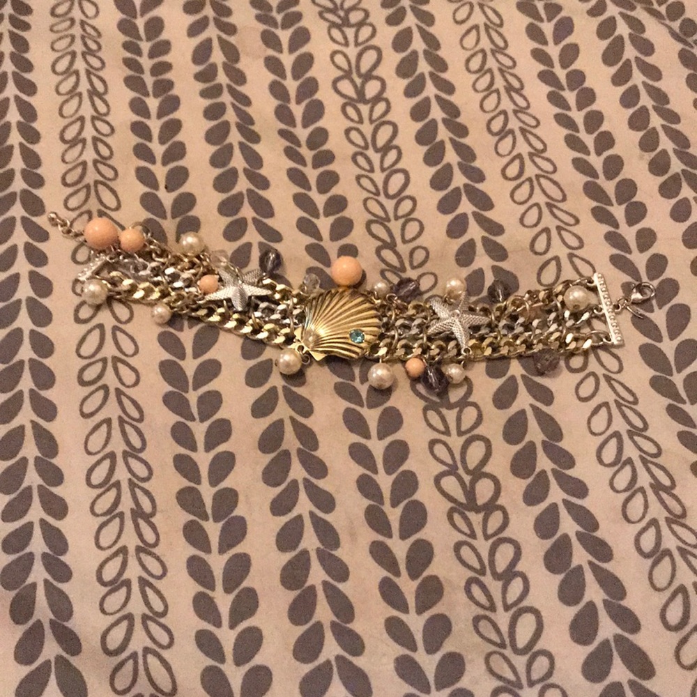 Seashell bracelet